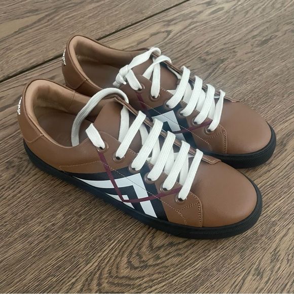 NEW BURBERRY sneakers 🌟size 39/9US - Picture 7 of 13